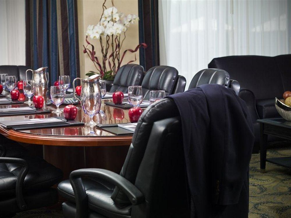 Crowne Plaza Costa Mesa Orange County By Ihg Otel İş olanakları fotoğraf