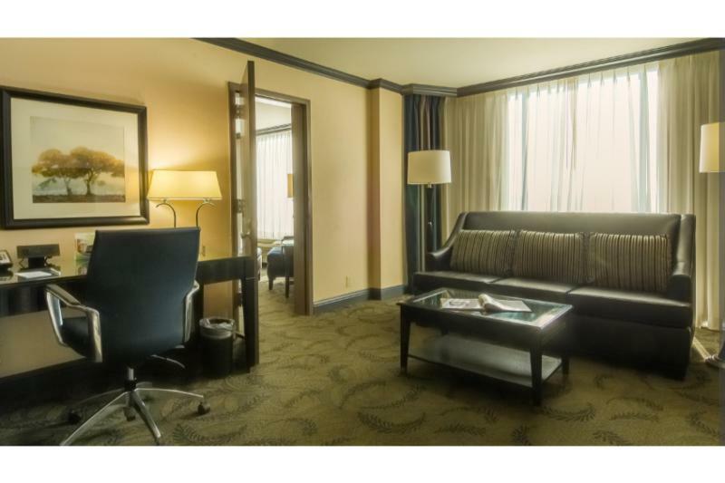 Crowne Plaza Costa Mesa Orange County By Ihg Otel Dış mekan fotoğraf